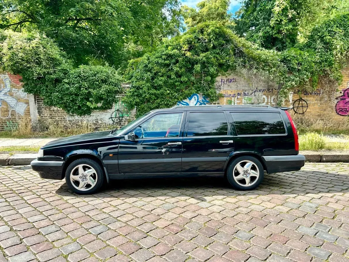 Gebraucht Volvo 850 226 PS (166 kW) 1995 Schwarz Kombi