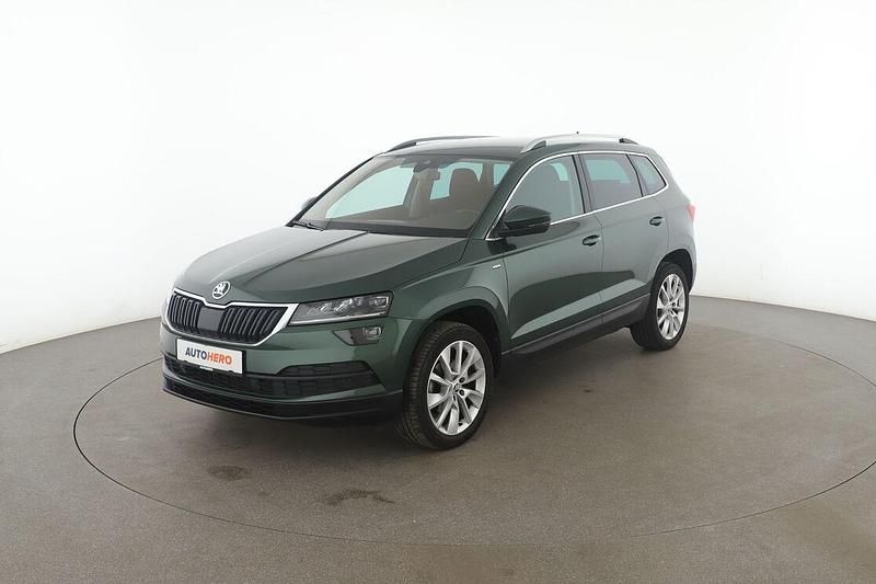 Grün Gebraucht 2022 Skoda Karoq Clever SUV | 27.790 € (Etwas zu teuer) - Bild 1/3