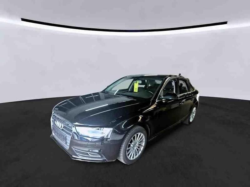 Schwarz Gebraucht 2015 Audi A4 Ambiente Limousine | 8.990 € (Superpreis) - Bild 1/4