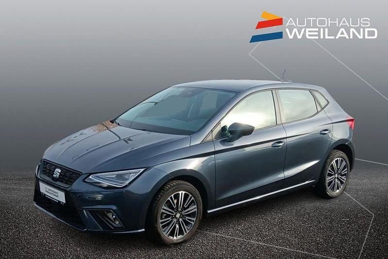 Grau Gebraucht 2024 Seat Ibiza Style Limousine | 22.900 € (Teuer) - Bild 1/4