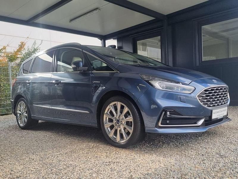 Używany Ford S-MAX Vignale 190 KM (139 kW) 2022 Niebieski Minivan