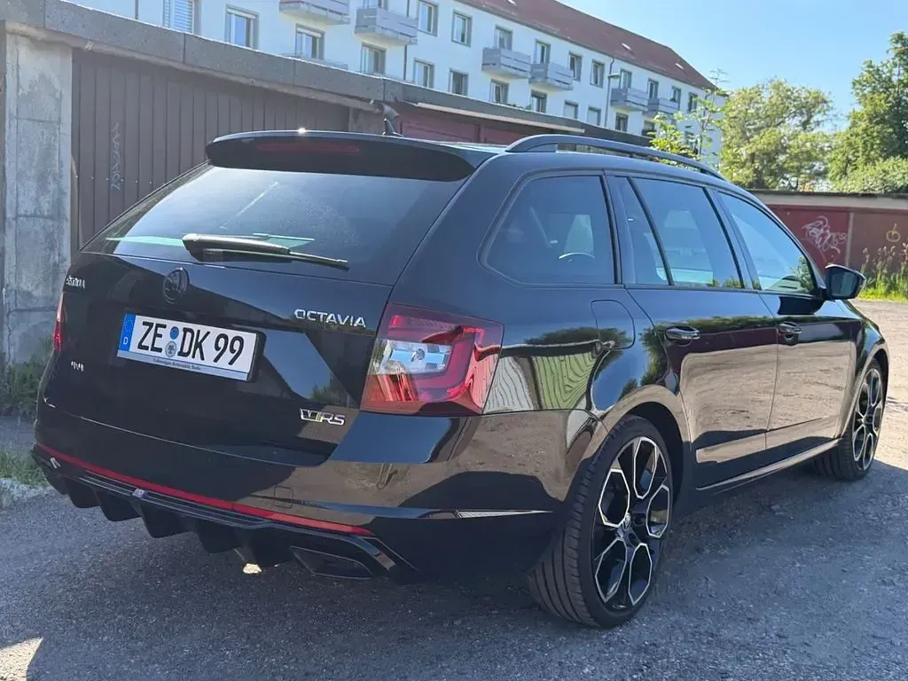 Gebraucht Skoda Octavia RS 184 PS (135 kW) 2019 Schwarz Kombi