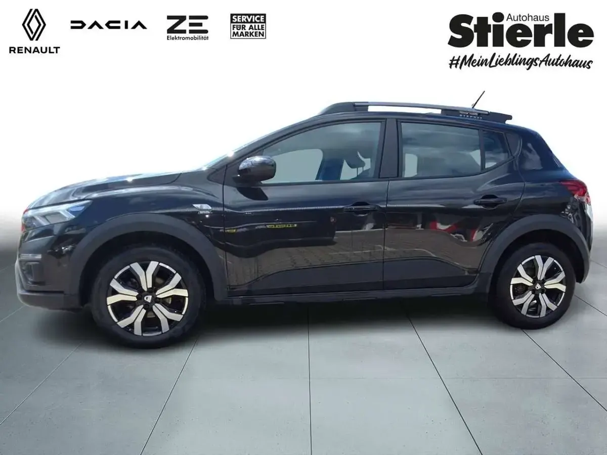 Gebraucht Dacia Sandero Comfort 91 PS (66 kW) 2021 Perlmuttschwarz Kleinwagen