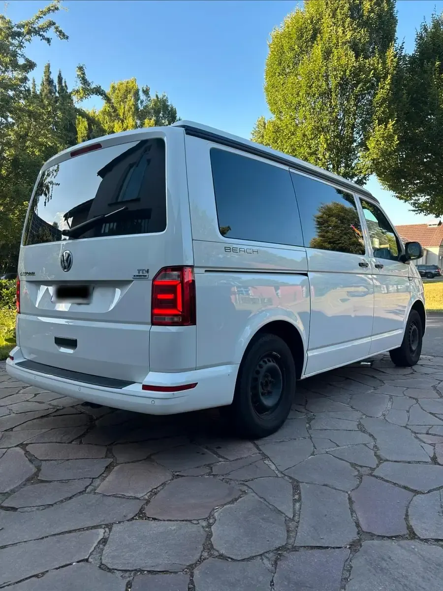 Gebraucht VW California Beach 150 PS (110 kW) 2016 Weiß Van