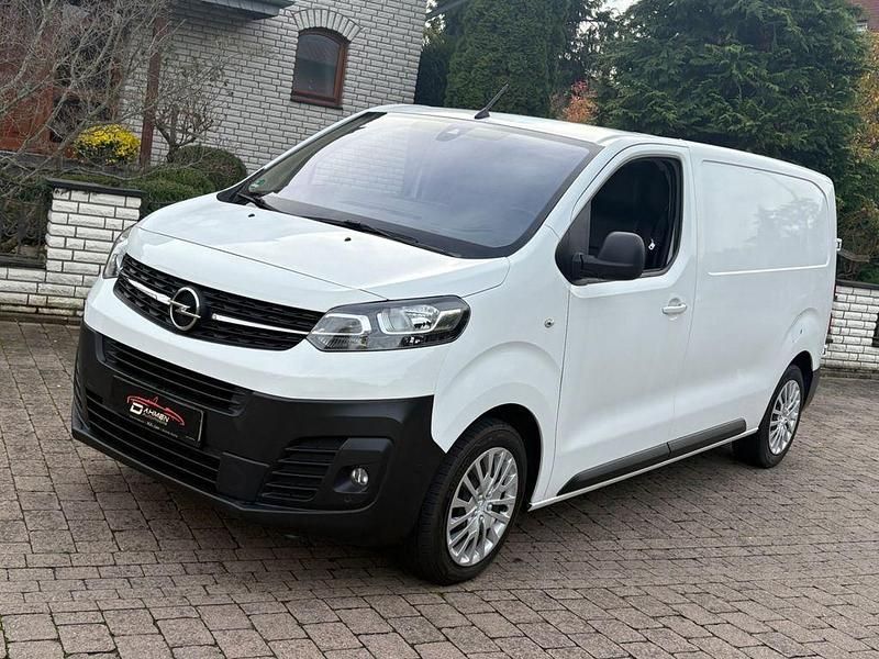 Gebraucht Opel Vivaro Edition 120 PS (88 kW) 2020 Weiß Van / Kleinbus