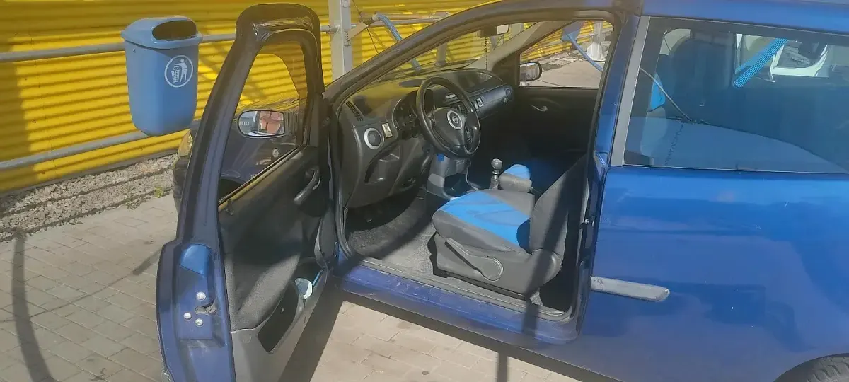 Gebraucht Fiat Punto 80 PS (58 kW) 2004 Blau Kleinwagen