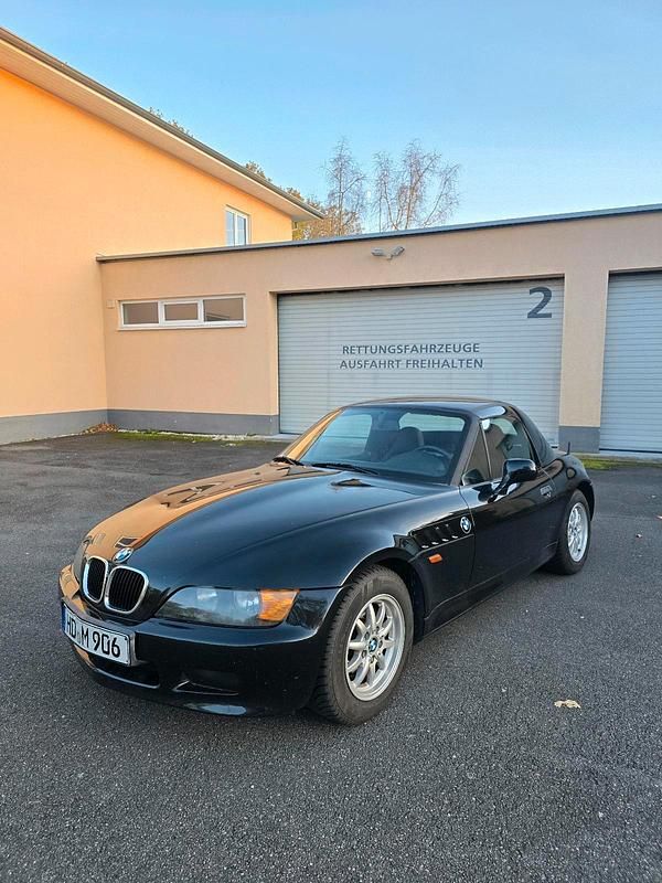 Schwarz Gebraucht 1997 BMW Z3 Cabrio | 6.800 € (Guter Preis) - Bild 1/4