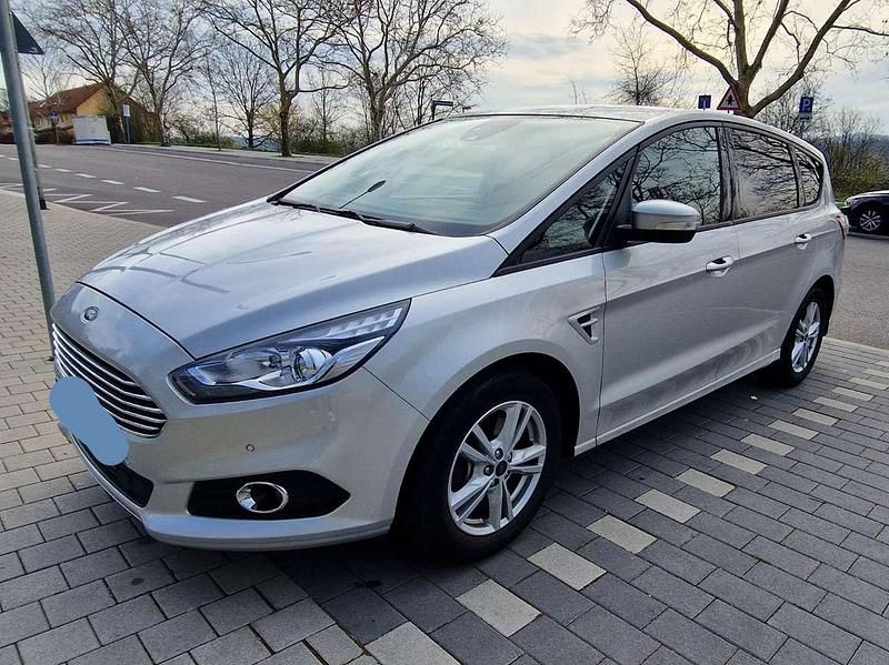 Gebraucht Ford S-MAX Business Edition 150 PS (110 kW) 2019 Polarsilber metallic Van / Kleinbus