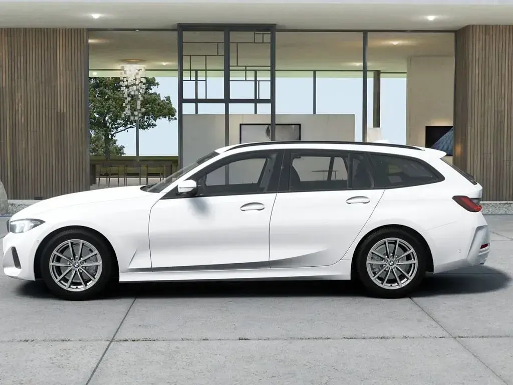 Gebraucht BMW 318 Comfort Edition 156 PS (114 kW) 2025 Alpinweiss iii (weiß) Kombi