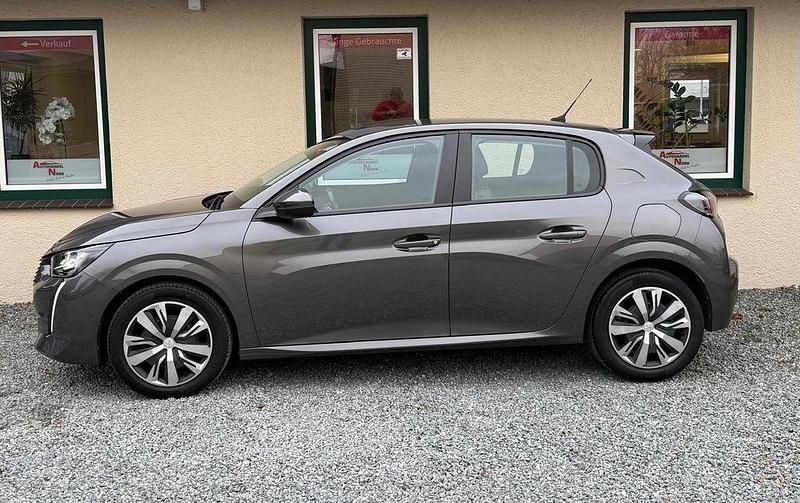 Gebraucht Peugeot 208 Active 75 PS (55 kW) 2020 Grau Kleinwagen