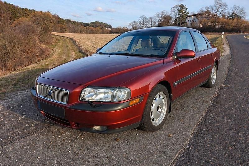 Gebraucht Volvo S80 140 PS (102 kW) 2001 Rot Limousine