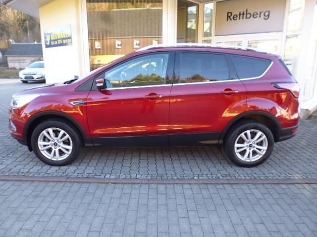 Gebraucht Ford Kuga Cool & Connect 150 PS (110 kW) 2017 Rot SUV