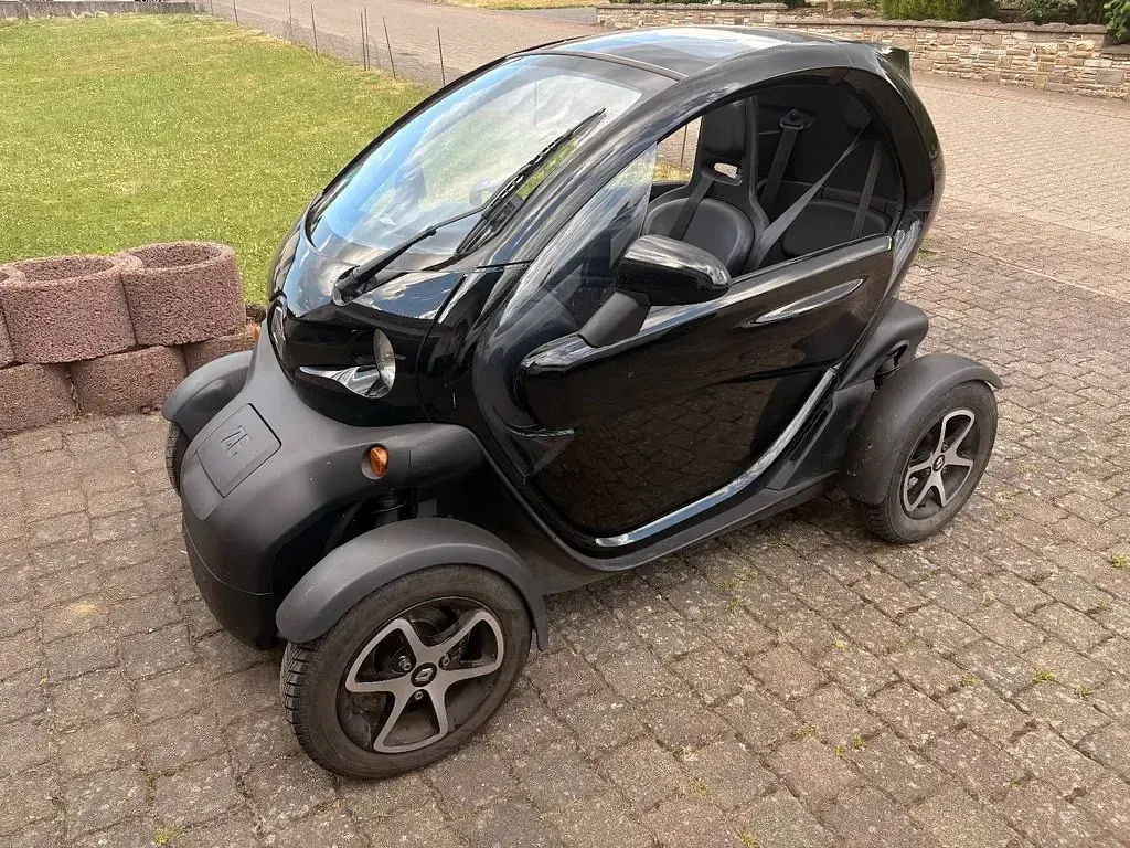 Gebraucht Renault Twizy 11 kW (16 PS) 2017 Schwarz Kleinwagen