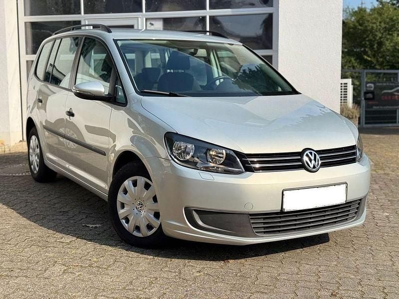 Gebraucht VW Touran S 105 PS (77 kW) 2011 Silber Van / Kleinbus
