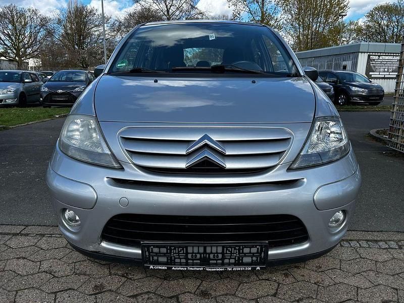 Gebraucht Citroën C3 Exclusive 88 PS (64 kW) 2009 Grau Limousine