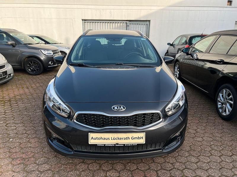 Gebraucht Kia Ceed Sportswagon 99 PS (72 kW) 2017 (e5b) dark gun metal Kombi
