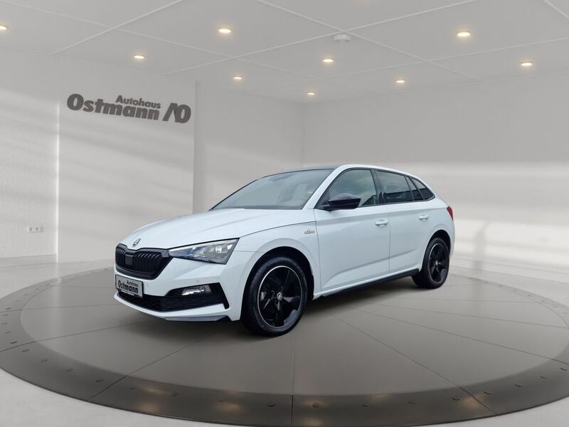 Weiß Gebraucht 2021 Skoda Scala Monte Carlo Kleinwagen | 20.990 € (Fairer Preis) - Bild 1/4