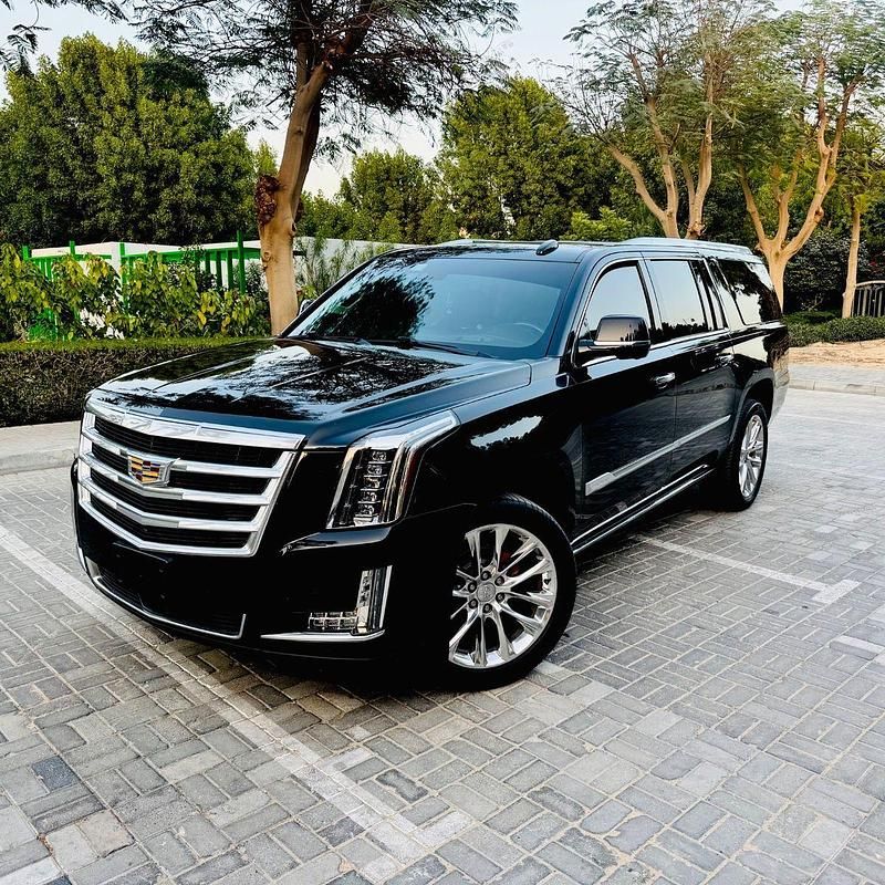 Gebraucht Cadillac Escalade 426 PS (313 kW) 2020 Schwarz SUV