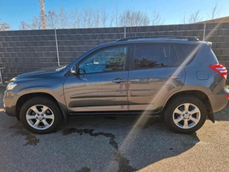 Gebraucht Toyota RAV4 158 PS (116 kW) 2010 Grau SUV