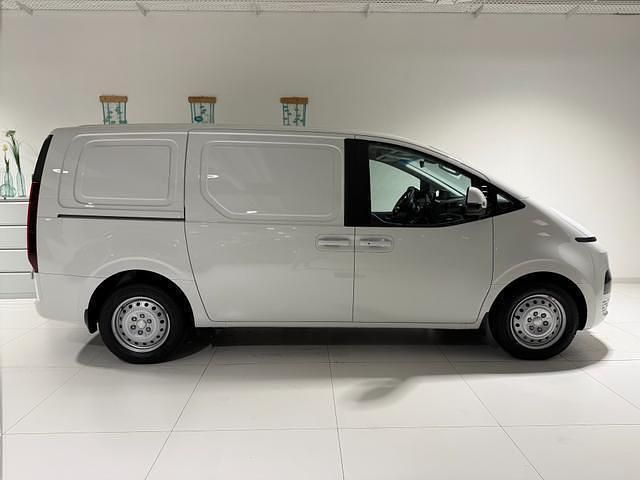 Neu Hyundai Staria 224 PS (164 kW) 2025 Van / Kleinbus