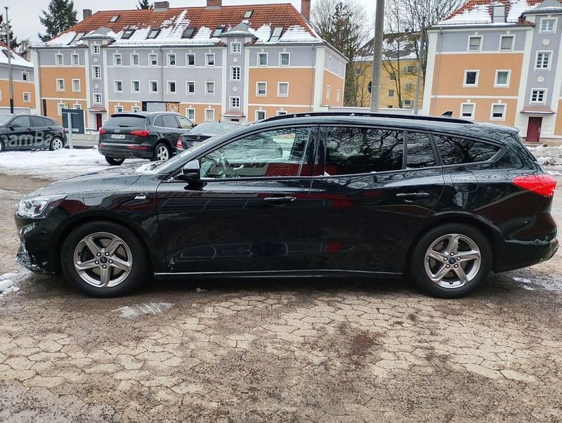 Gebraucht Ford Focus ST-Line 150 PS (110 kW) 2020 Schwarz Kombi