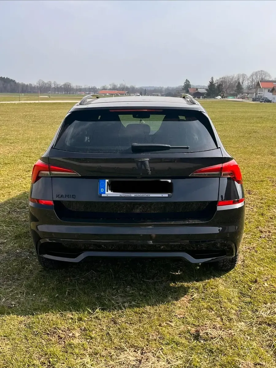 Gebraucht Skoda Kamiq 110 PS (80 kW) 2023 Schwarz SUV