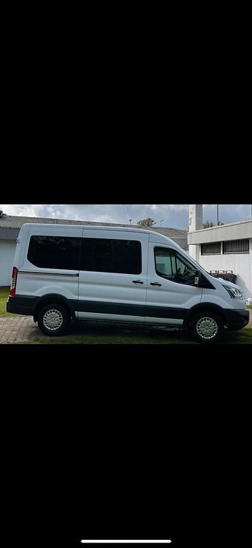 Second-hand Ford Transit 150 CP (110 kW) 2015 Alb Monovolum