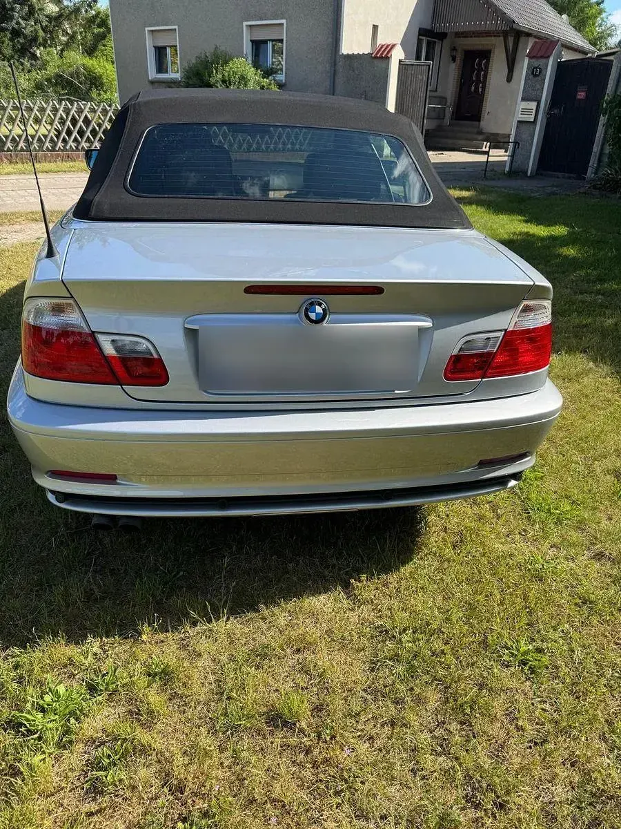 Gebraucht BMW 320 170 PS (125 kW) 2001 Silber Coupé