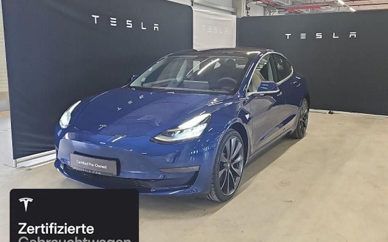 Blau Gebraucht 2020 Tesla Model 3 Performance Limousine | 25.000 € (Guter Preis) - Bild 1/4