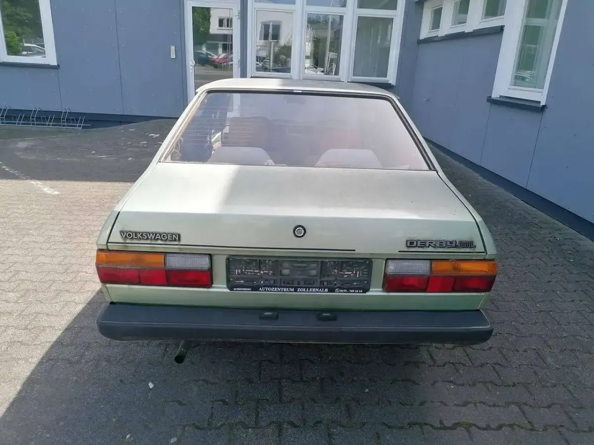 Gebraucht VW Derby 60 PS (44 kW) 1982 Grünmet Limousine