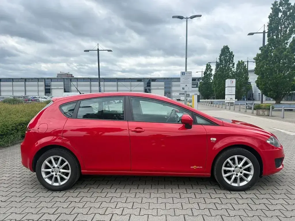 Gebraucht Seat Leon Copa 105 PS (77 kW) 2012 Rot Limousine