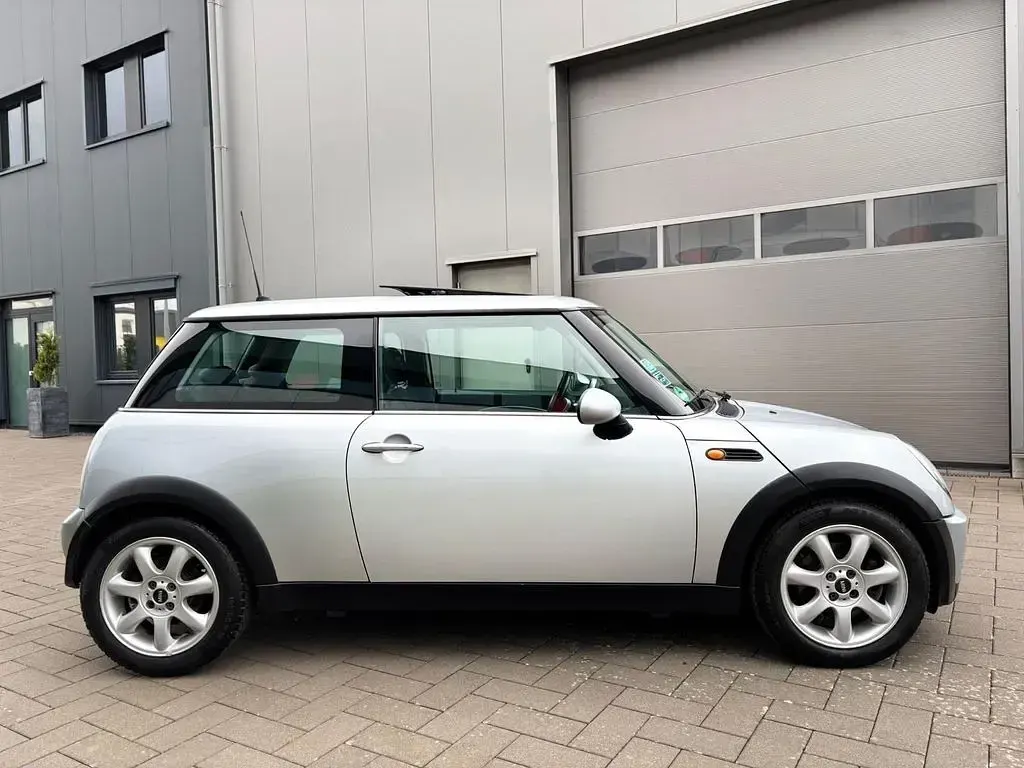 Gebraucht Mini ONE 90 PS (66 kW) 2005 Silber Kleinwagen