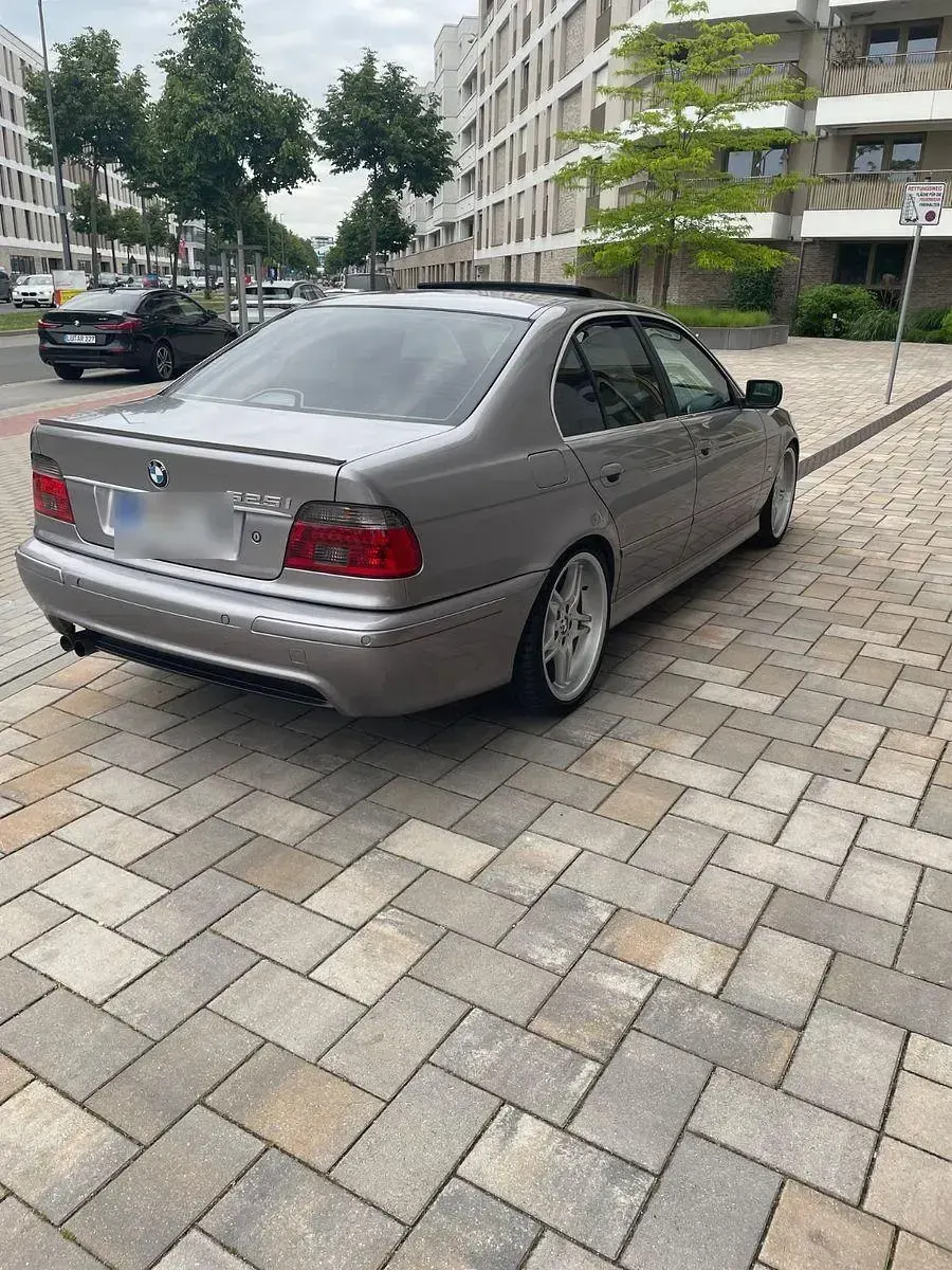 Brugt BMW 525 Performance 192 HK (141 kW) 2001 Grå Sedan