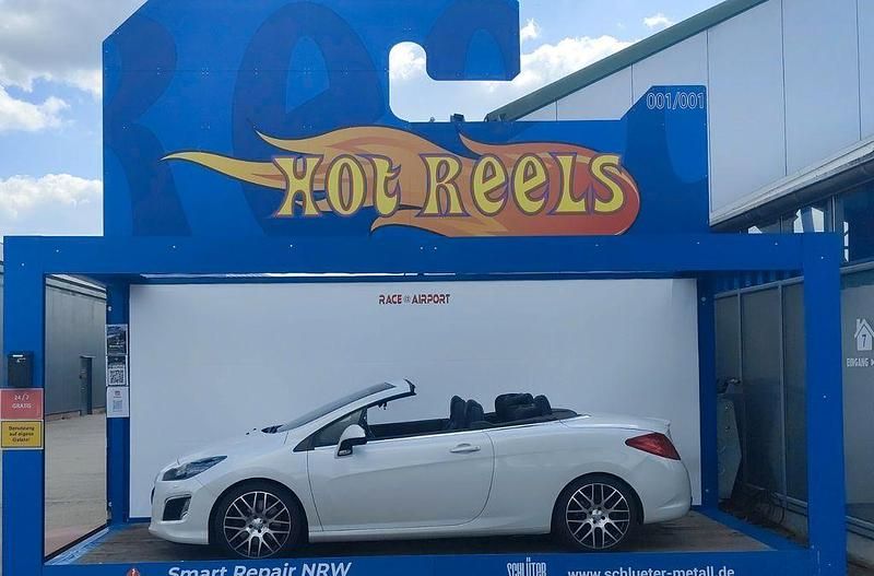 Weiß Gebraucht 2011 Peugeot 308 CC Cabrio | 12.500 € - Bild 1/4