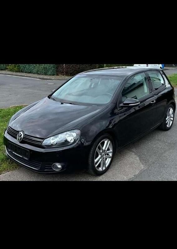 Schwarz Gebraucht 2009 VW Golf VI Highline Kleinwagen | 8.399 € (Teuer) - Bild 1/4