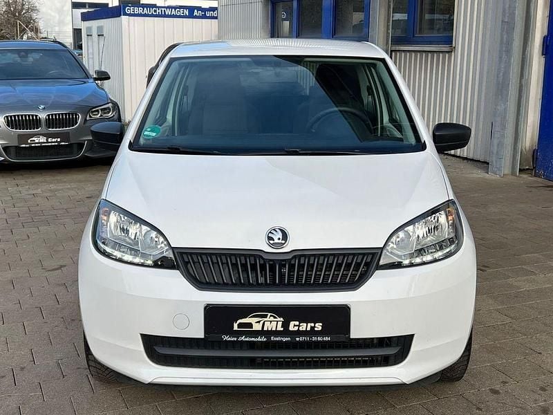Gebraucht Skoda Citigo Active 60 PS (44 kW) 2016 Weiß Kleinwagen