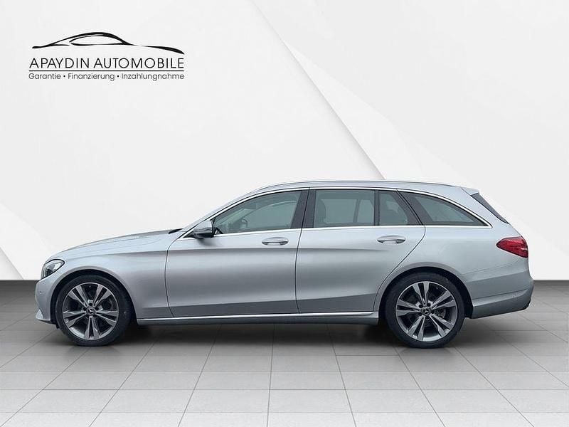 Gebraucht Mercedes C300 Avantgarde 245 PS (180 kW) 2018 Silber Limousine