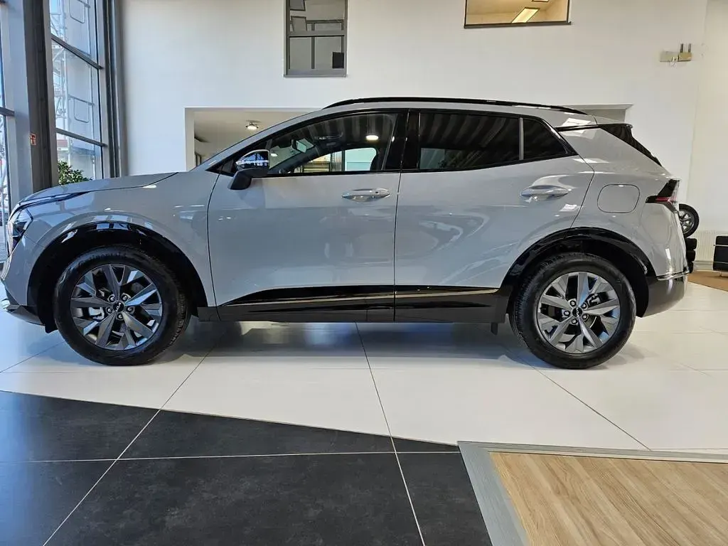 Neu Kia Sportage 215 PS (158 kW) 2025 Grau SUV