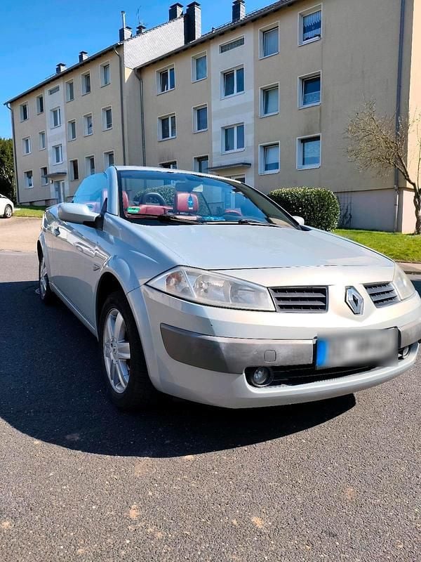 Gebraucht Renault Mégane Cabriolet 113 PS (83 kW) 2004 Silber Cabrio