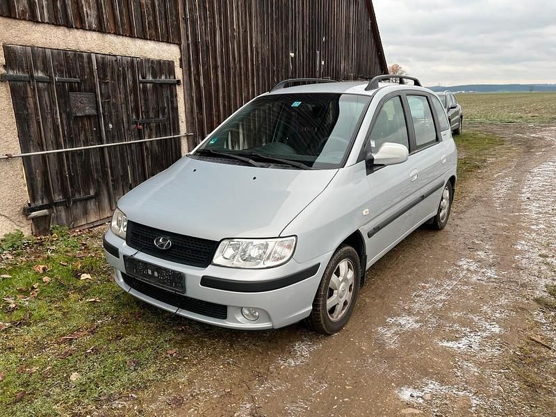 Silber Gebraucht 2005 Hyundai Matrix Van / Kleinbus | 1.250 € (Superpreis) - Bild 1/4