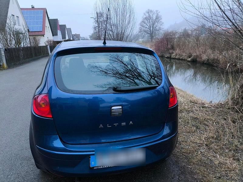 Gebraucht Seat Altea Sport 105 PS (77 kW) 2005 Blau Van / Kleinbus