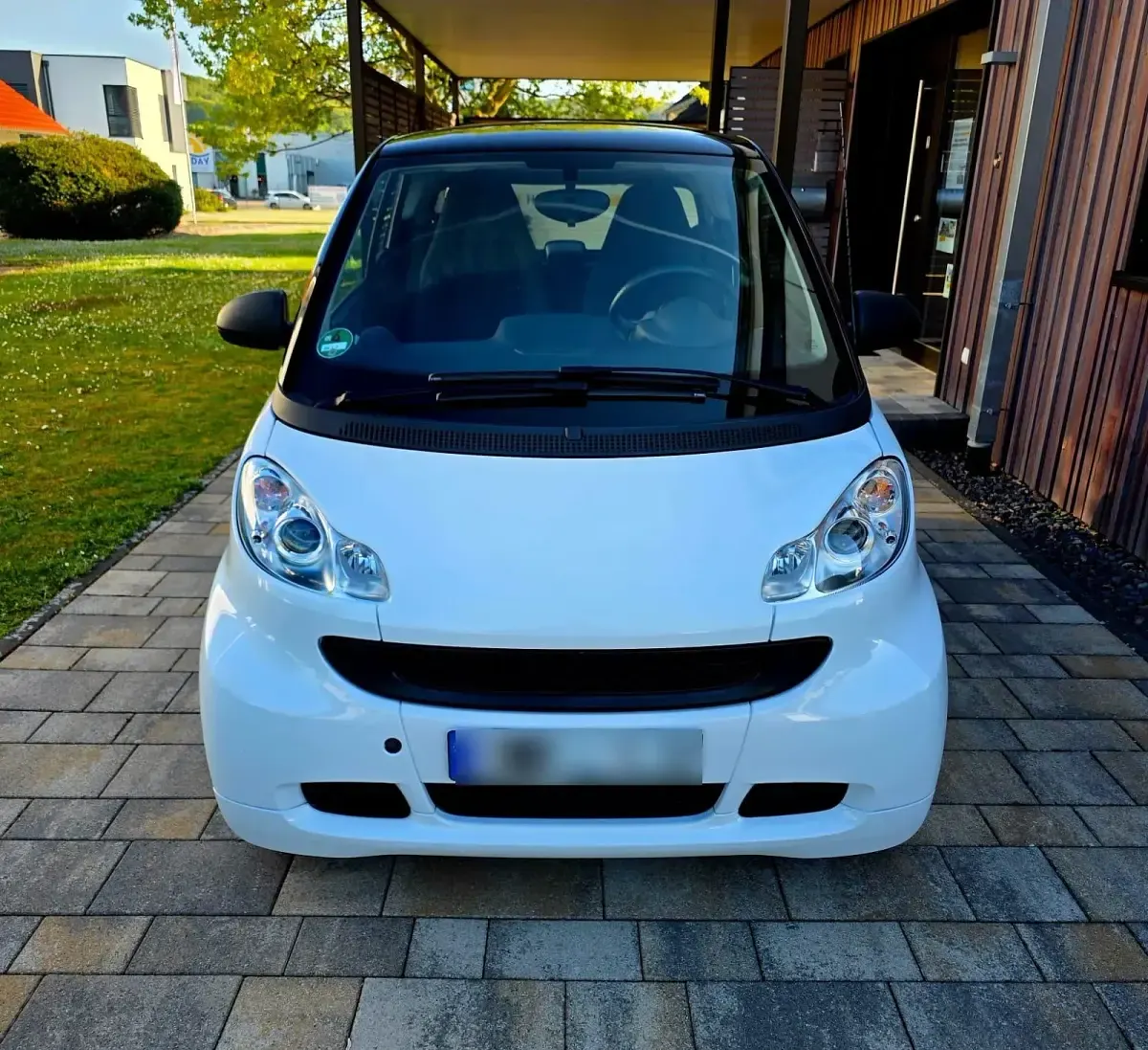 Gebraucht Smart ForTwo Coupé Passion 71 PS (52 kW) 2012 Weiß Coupé