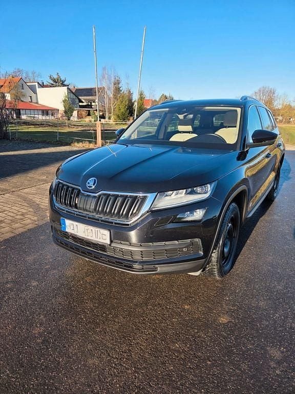 Schwarz Gebraucht 2018 Skoda Kodiaq Style SUV | 19.100 € (Superpreis) - Bild 1/4