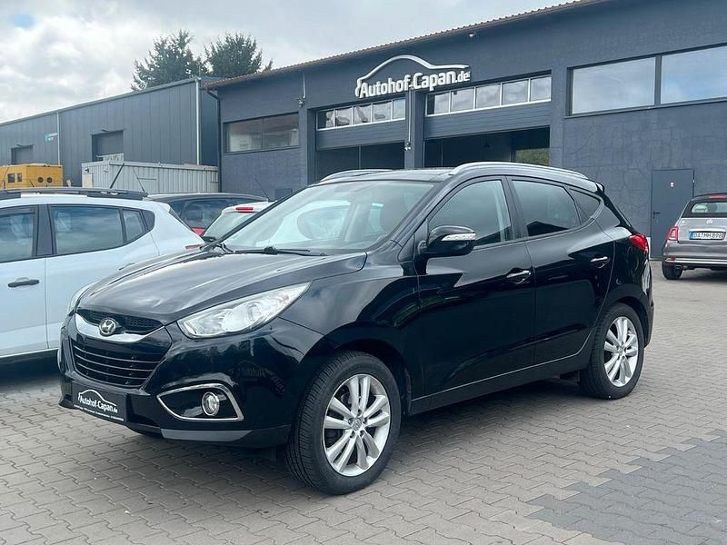 Gebraucht Hyundai ix35 Premium 163 PS (119 kW) 2012 Schwarz SUV