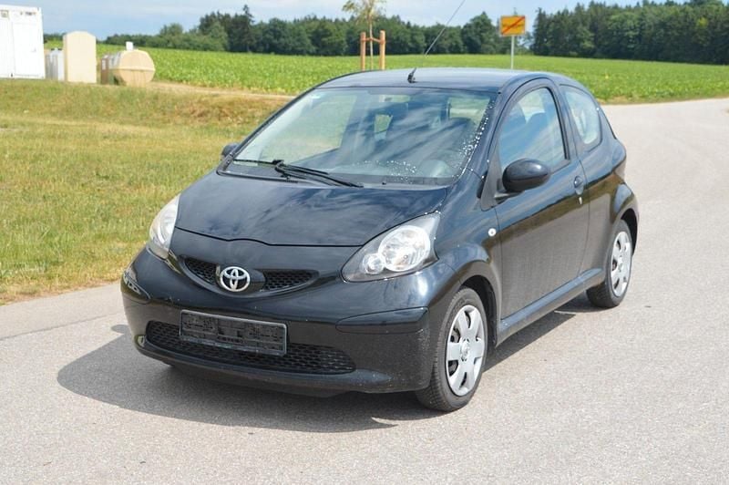 Schwarz Gebraucht 2007 Toyota Aygo Cool Kleinwagen | 990 € (Superpreis) - Bild 1/4