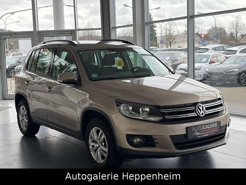 Gebraucht VW Tiguan Trendline 160 PS (117 kW) 2012 Beige SUV