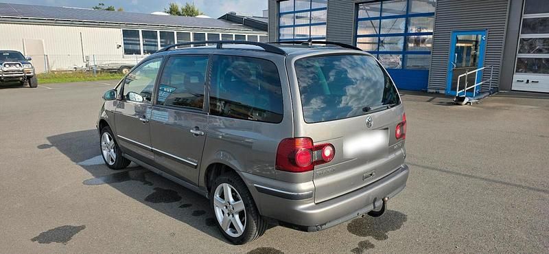 Gebraucht VW Sharan 140 PS (102 kW) 2008 Grau Van / Kleinbus