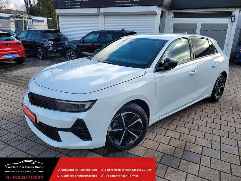 Gebraucht Opel Astra 131 PS (96 kW) 2024 Weiß Limousine