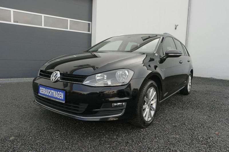 Gebraucht VW Golf VII LOUNGE 150 PS (110 kW) 2015 Schwarz Kombi