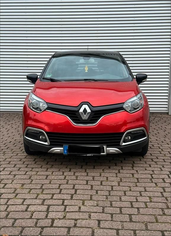 Gebraucht Renault Captur Experience 118 PS (86 kW) 2016 Rot SUV